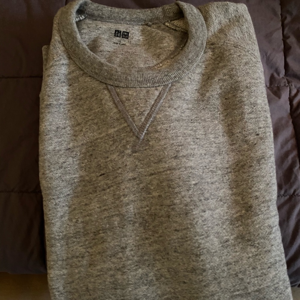 Uniqlo Men’s Crewneck Sweater Size L
